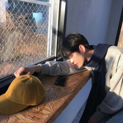 帅气男神优质头像精选