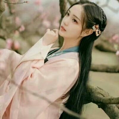 #古风女头#你从古典中走来，向我靠近