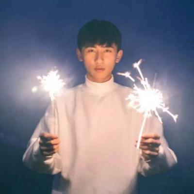 想念里的情侣头像--今天也是喜欢你的