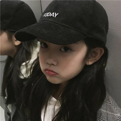 可爱搞怪萌娃微信女生头像 小了白了兔