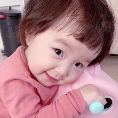 可爱搞怪萌娃微信女生头像 小了白了兔
