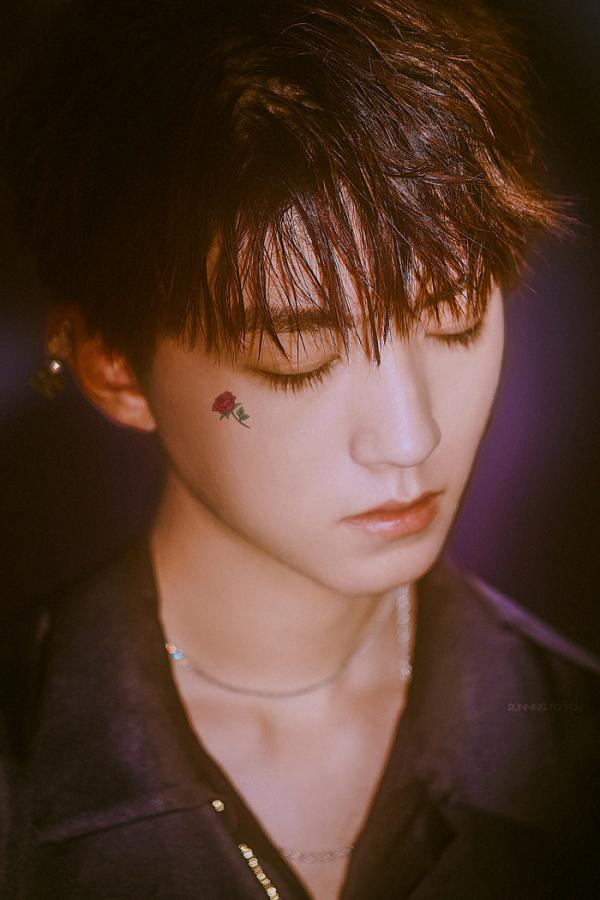 TFBOYS的队长王俊凯阳光时尚图片大全