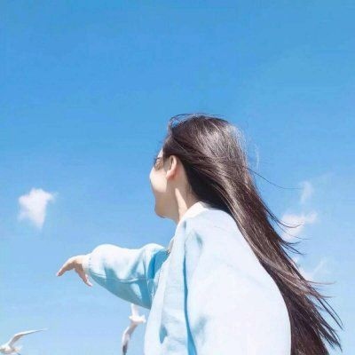 小仙女都在用的背影头像,长发飘飘