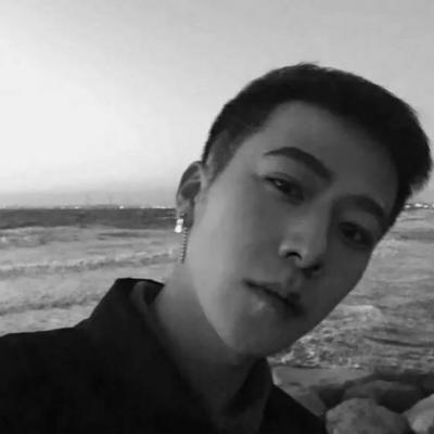 qq个性炫酷潮流男生头像
