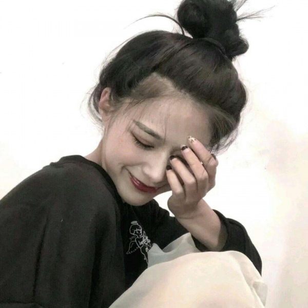 最新时尚女生抖音大幅女生头像