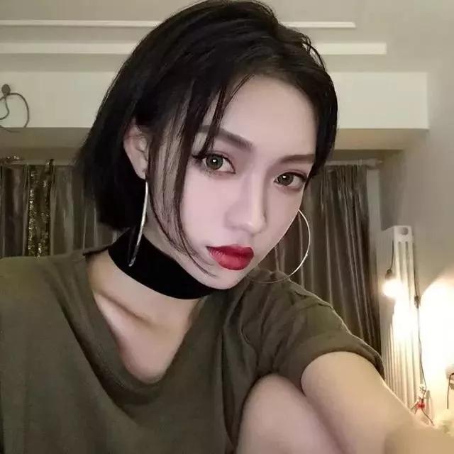 帅气超酷闺蜜头像相爱相杀