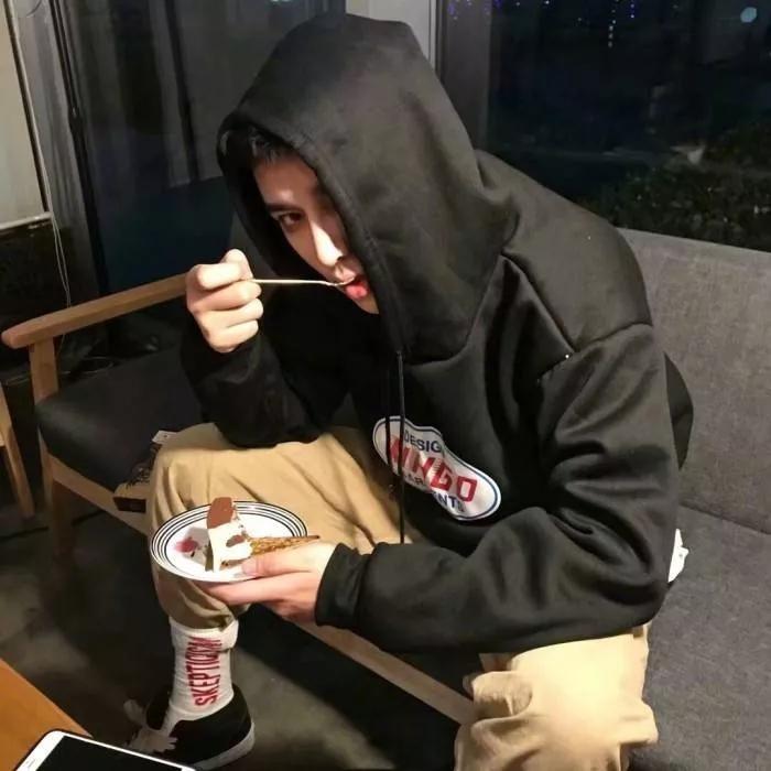 张扬个性男头像霸气冷酷有范儿