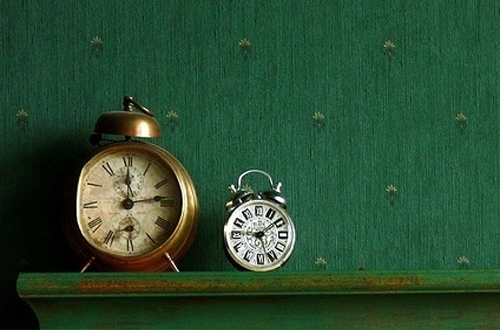 形容时间快的句子 小编告诉你形容时间快的句子有哪些