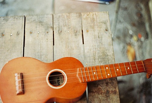 吉他图片 世界著名三大乐器吉他高清图片素材